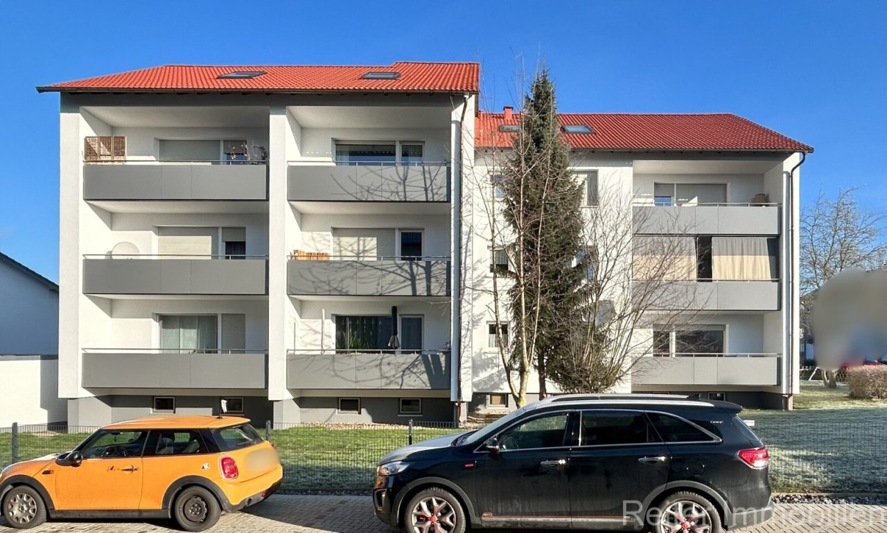 Attraktive Investition-Vollvermietetes Mehrfamilienhaus mit 11 Eigentumswohnungen in Petersberg